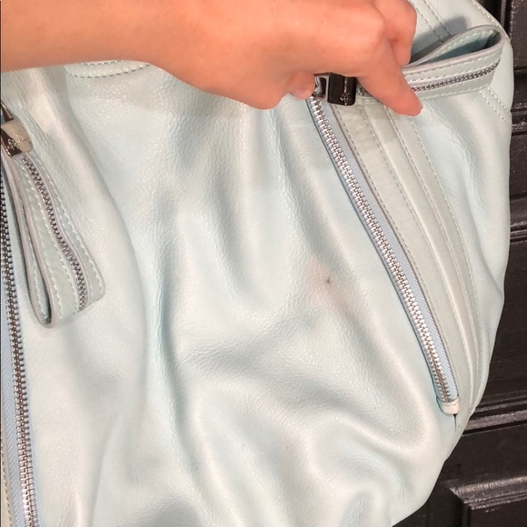 B. Makowsky Bag In baby light blue - Picture 2 of 7
